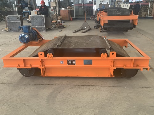 悬挂式电磁除铁器