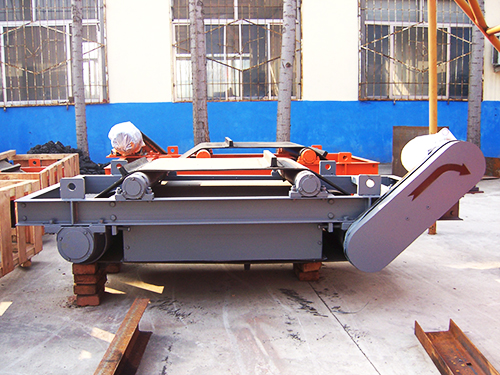 带式永磁除铁器