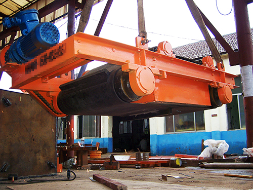 自卸电磁除铁器