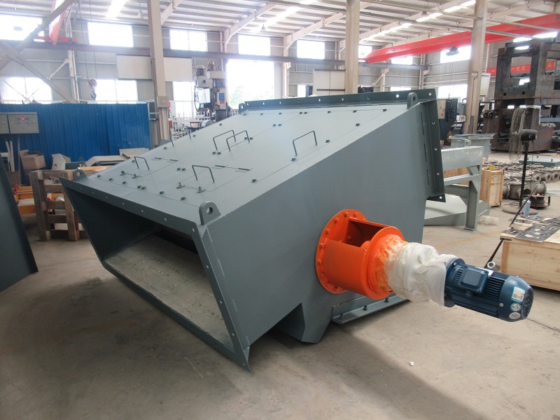 自卸铁管道除铁器